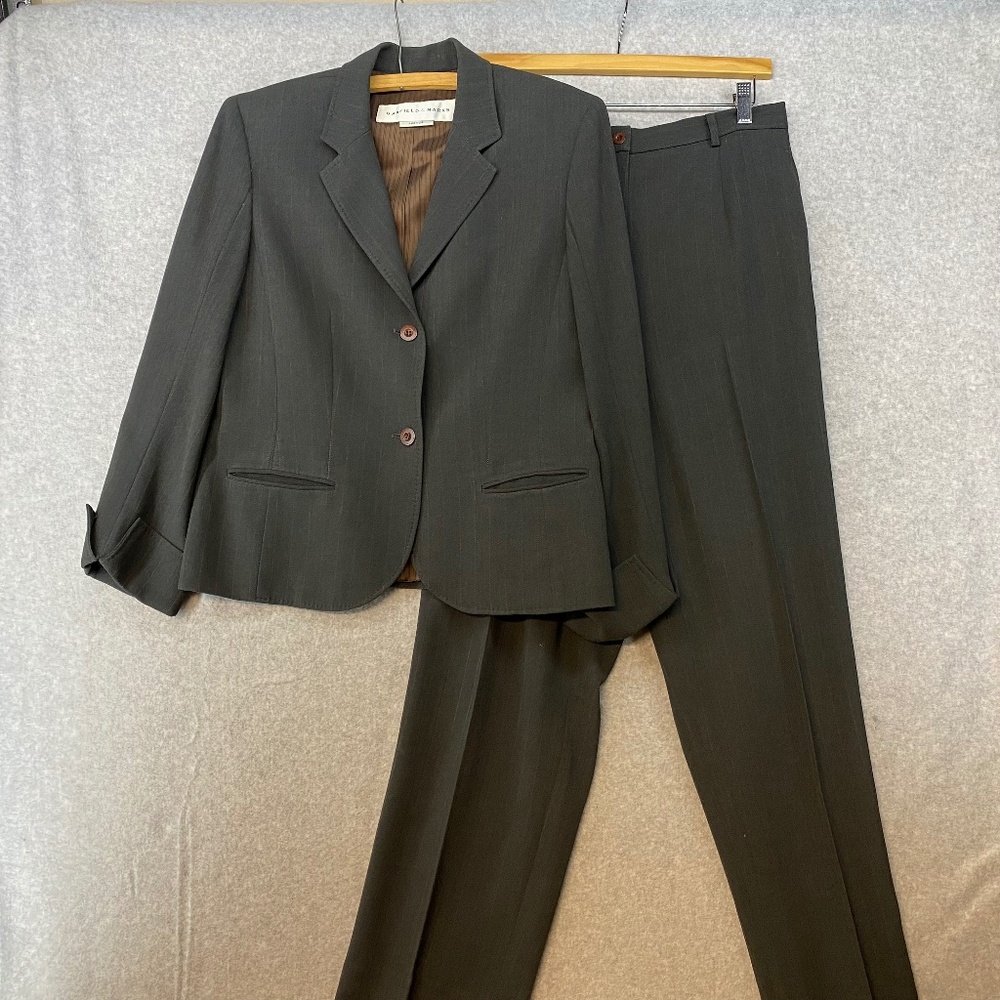 Garfield & Marks Size 10 • Brown Pinstripe Pantsuit • 2 Piece Jacket Pants - Picture 1 of 16